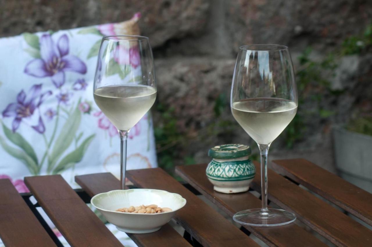 B&B Etruscan Garden Сутри Экстерьер фото