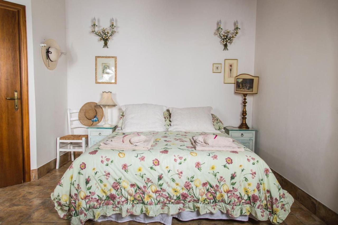 B&B Etruscan Garden Сутри Экстерьер фото